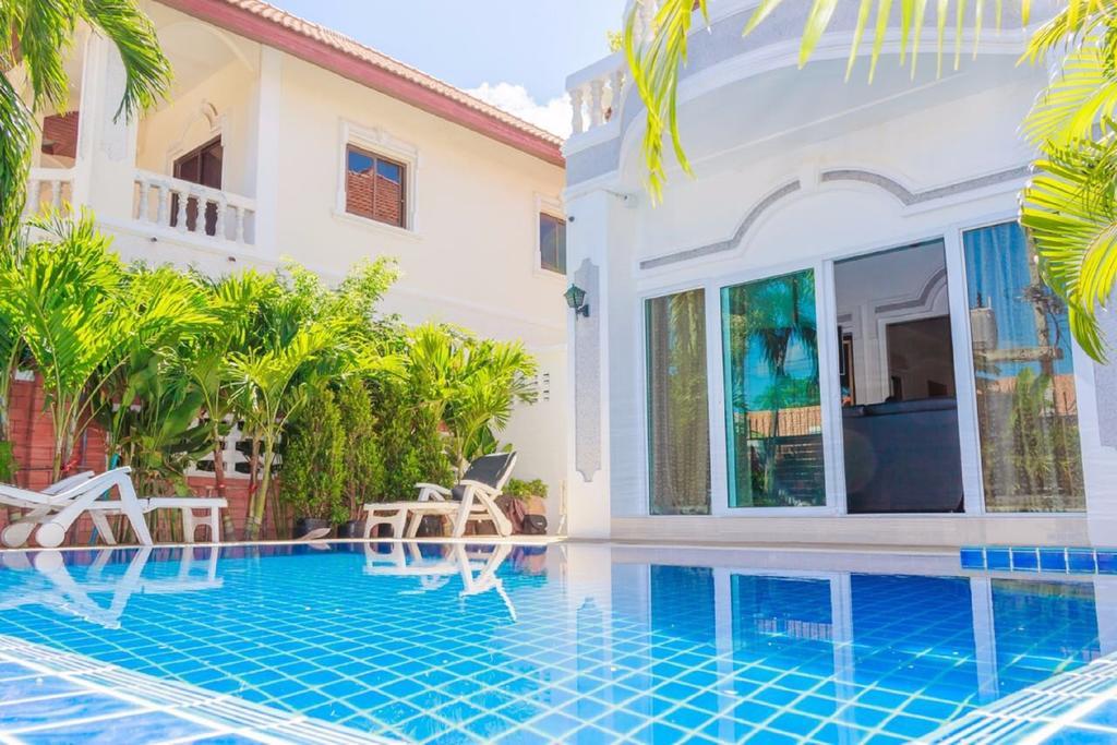 Ratana - House Walking Street 7 Bedrooms * Pattaya